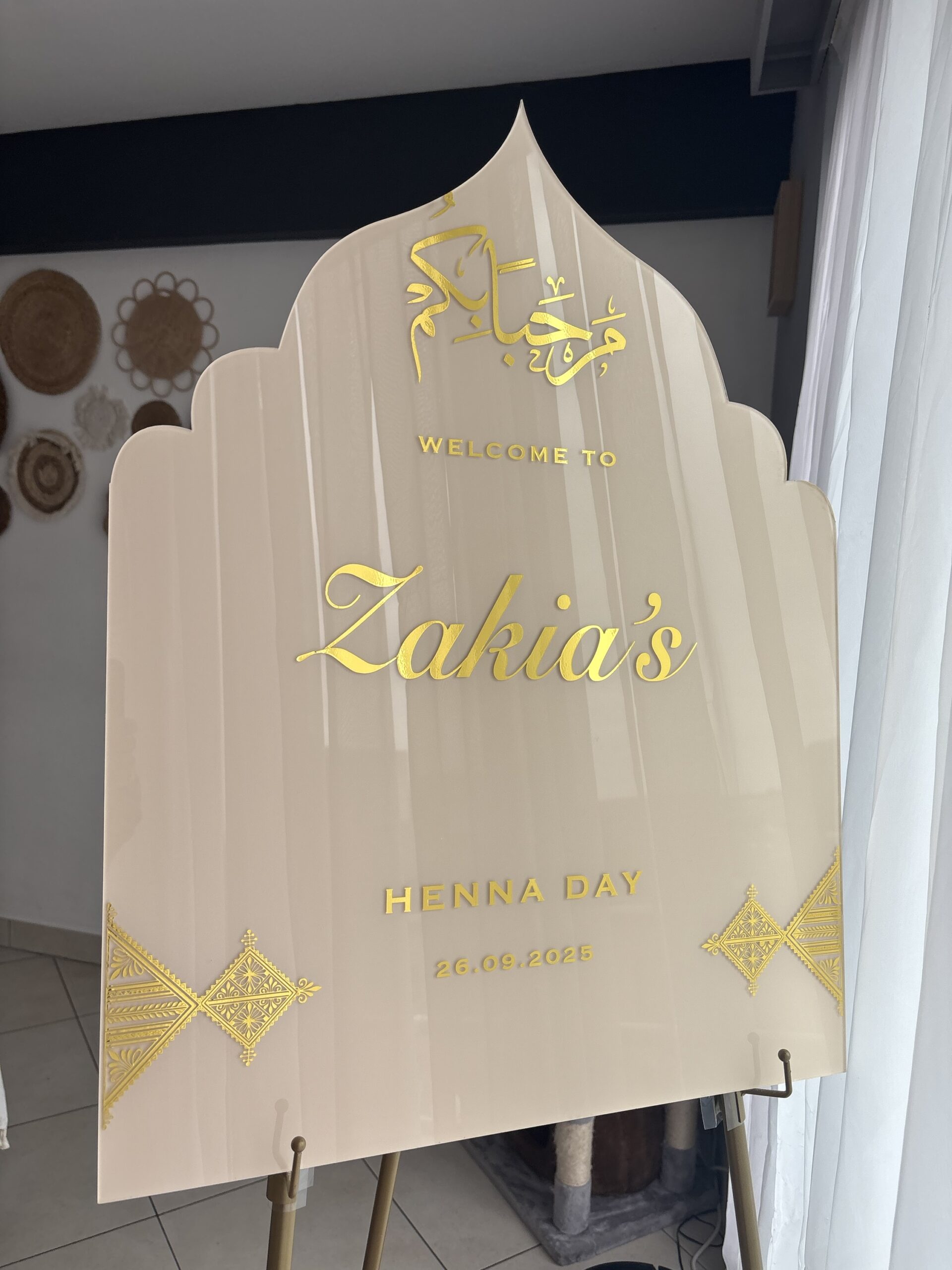 Henna board Islamic shape